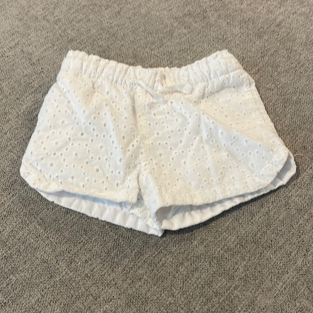 2T baby girl eyelet shorts